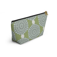 Lace Hexagon Accessory Pouch w T-bottom in Green
